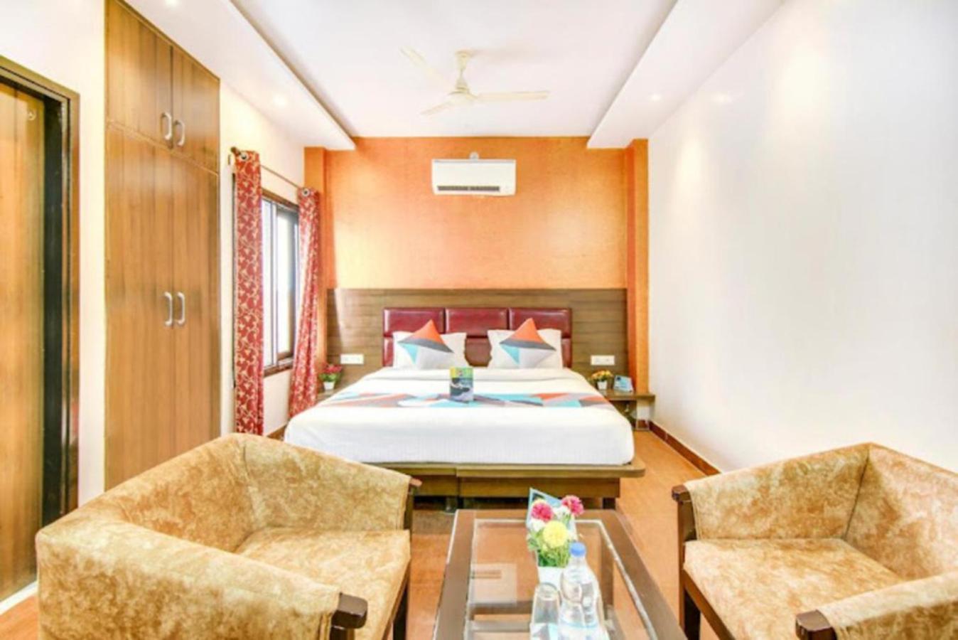Hotel Gayatri Palace Lucknow Bagian luar foto